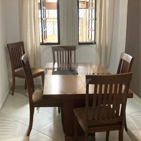 Casa à venda com 3 quartos em Jardim Santa Mena, Guarulhos, SP