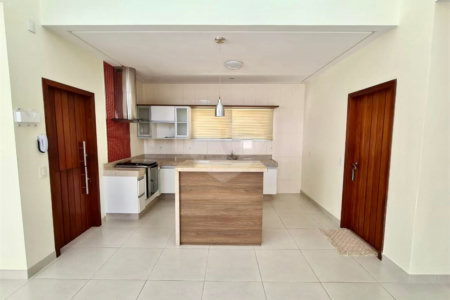 Casa à venda com 3 quartos, sendo 1 suíte, em Outerio da Glória, Porto Seguro, BA