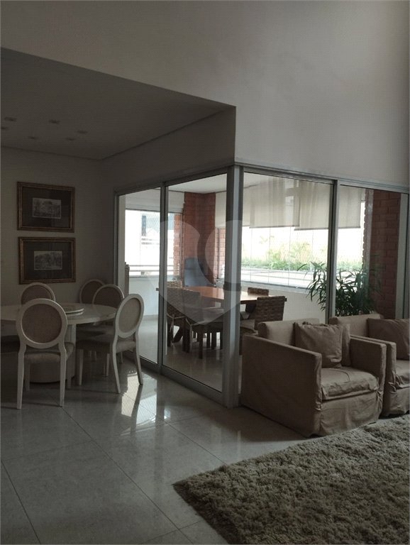 Duplex à venda com 3 suítes em Cerqueira Cesar, São Paulo, SP