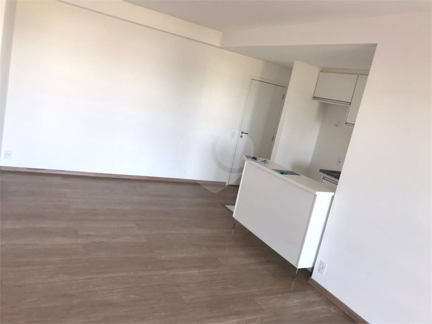 Apartamento à venda com 3 quartos, sendo 1 suíte,  em Jardim Ypê, Paulínia, SP