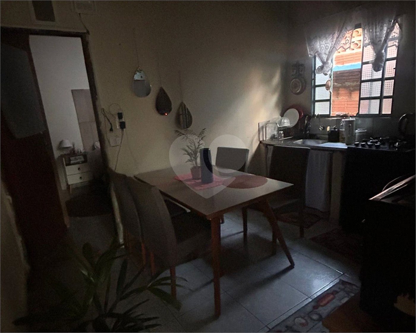 Casa à venda com 2 quartos em Vila Carvalho, Itapetininga, SP