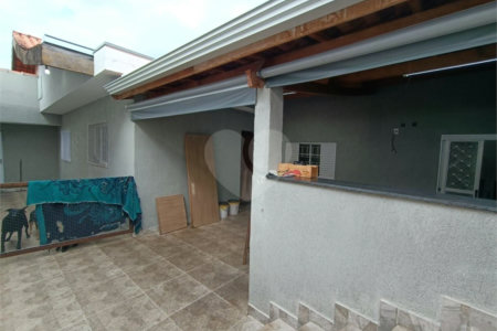 Casa à venda com 3 quartos, sendo 1 suíte, em Jardim Itanguá, Sorocaba, SP