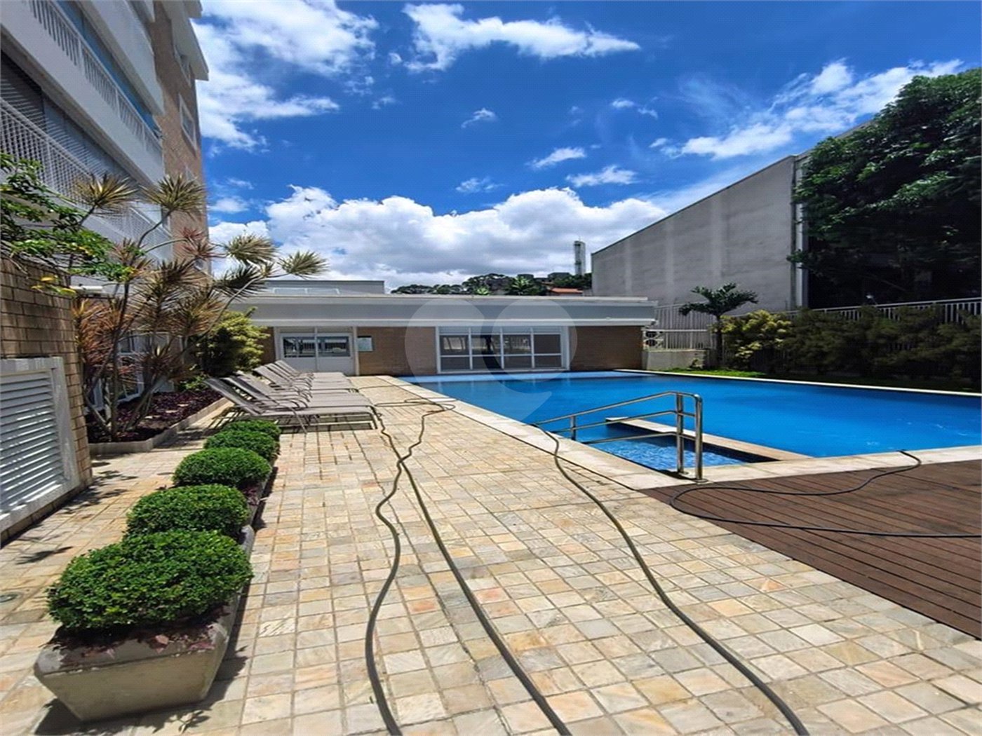 Apartamento à venda com 3 suítes em Vila Ester (zona Norte), São Paulo, SP