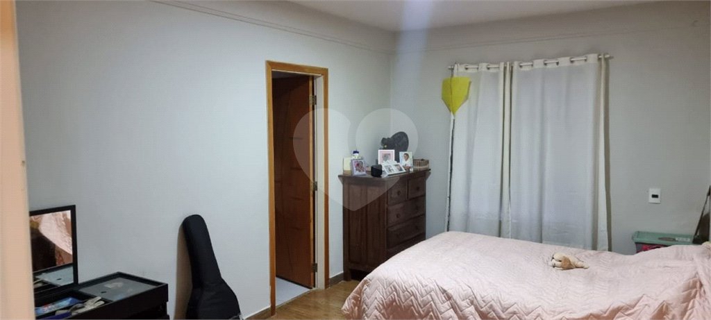 Casa à venda com 4 suítes no condomínio Osato, Atibaia - SP