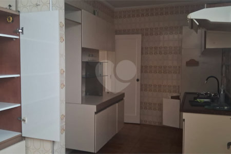 Apartamento à venda com 3 quartos, sendo 1 suíte,  em Cambuci, São Paulo, SP