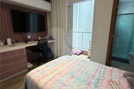 Casa à venda com 3 suítes em Vila Comercial, São Paulo, SP