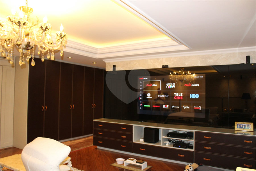 Apartamento à venda com 4 suítes em Santana, São Paulo, SP