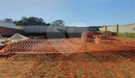 Terreno à venda no condomínio Tivoli, Araraquara - SP