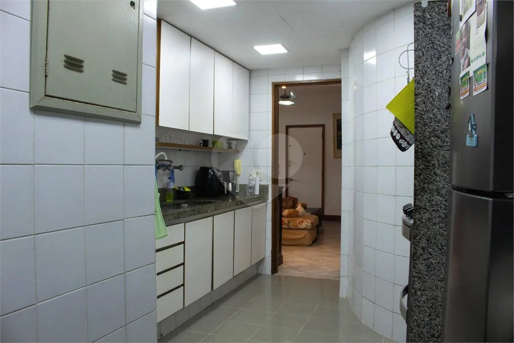 Apartamento à venda com 3 quartos, sendo 1 suíte, em Copacabana, Rio de Janeiro, RJ