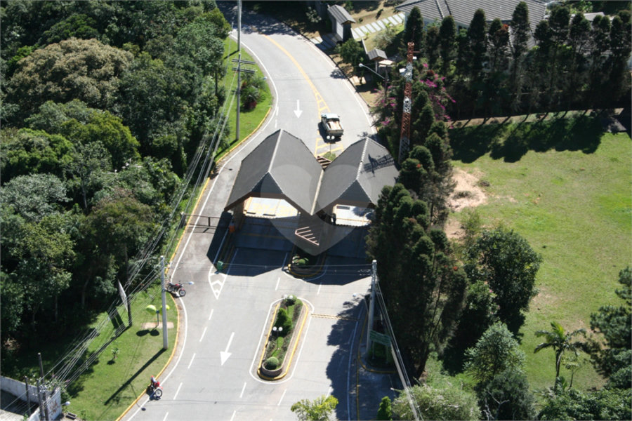 Casa à venda com 4 suítes no condomínio Alpes da Cantareira, Mairiporã - SP