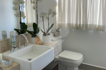 Apartamento à venda com 2 suítes em Jardim Parque Morumbi, São Paulo, SP