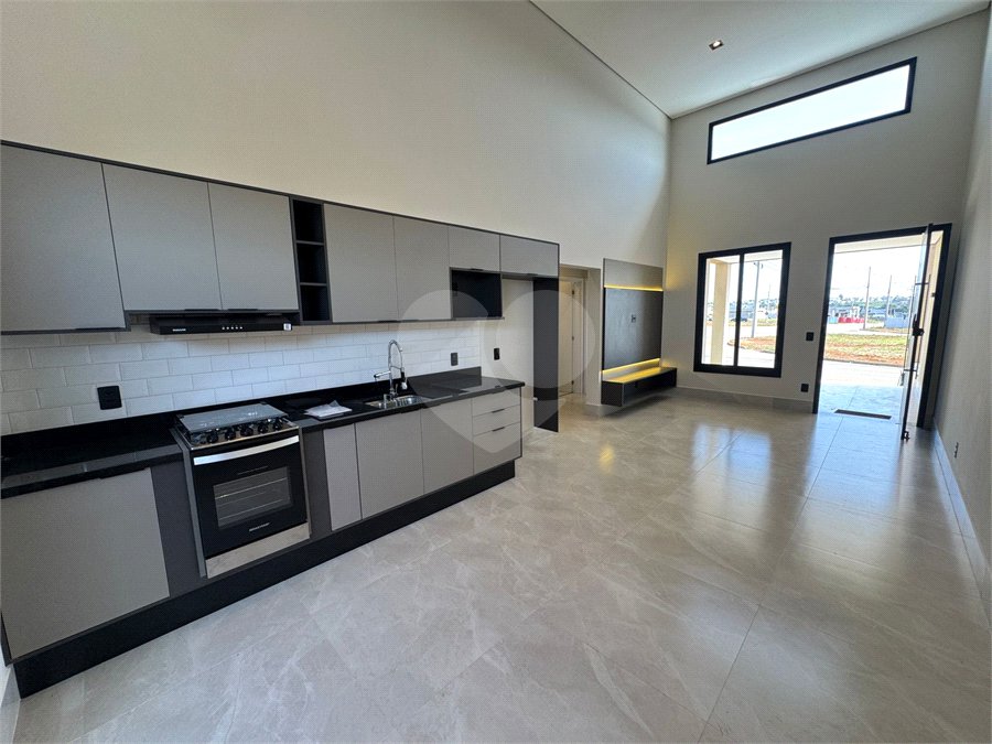 Casa à venda com 3 quartos, sendo 1 suíte, em Vila Progresso, Itapetininga, SP
