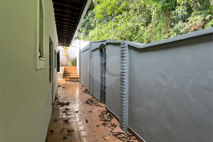Sobrado à venda com 3 quartos, sendo 1 suíte, em Tremembé, São Paulo, SP