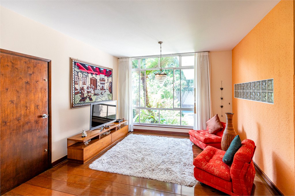 Casa de Vila à venda com 3 quartos, sendo 1 suíte, em Alto da Boa Vista, São Paulo, SP