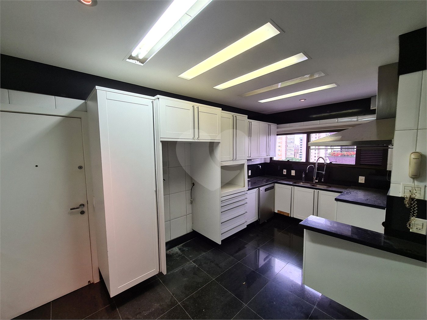 Apartamento à venda com 3 suítes em Água Fria, São Paulo, SP