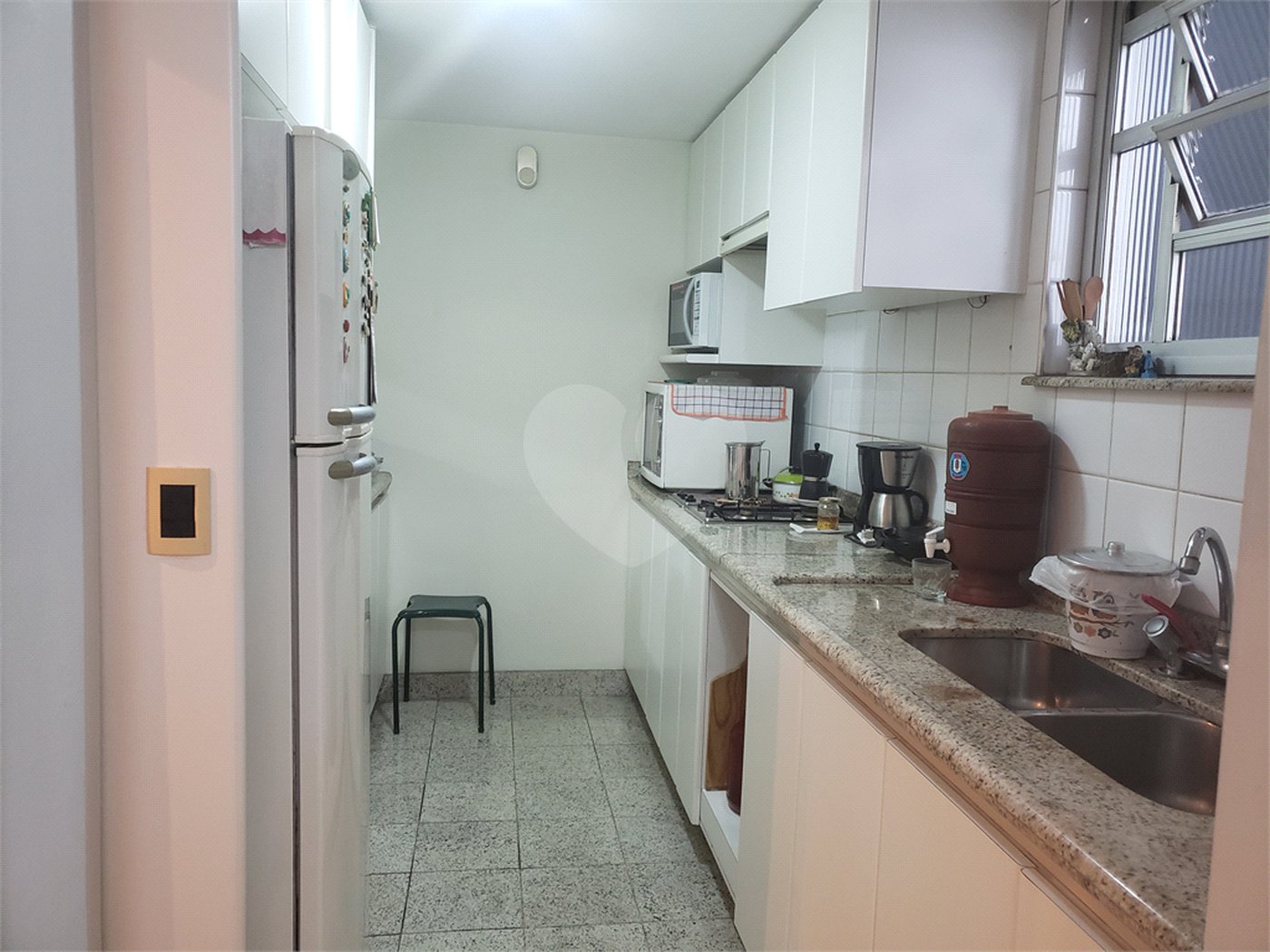 Apartamento à venda com 3 quartos, sendo 1 suíte, em Alto da Boa Vista, São Paulo, SP