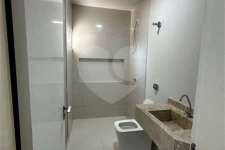 Casa à venda com 3 quartos, sendo 1 suíte,  em Flanboyant Residencial Park, Ponta Porã, MS