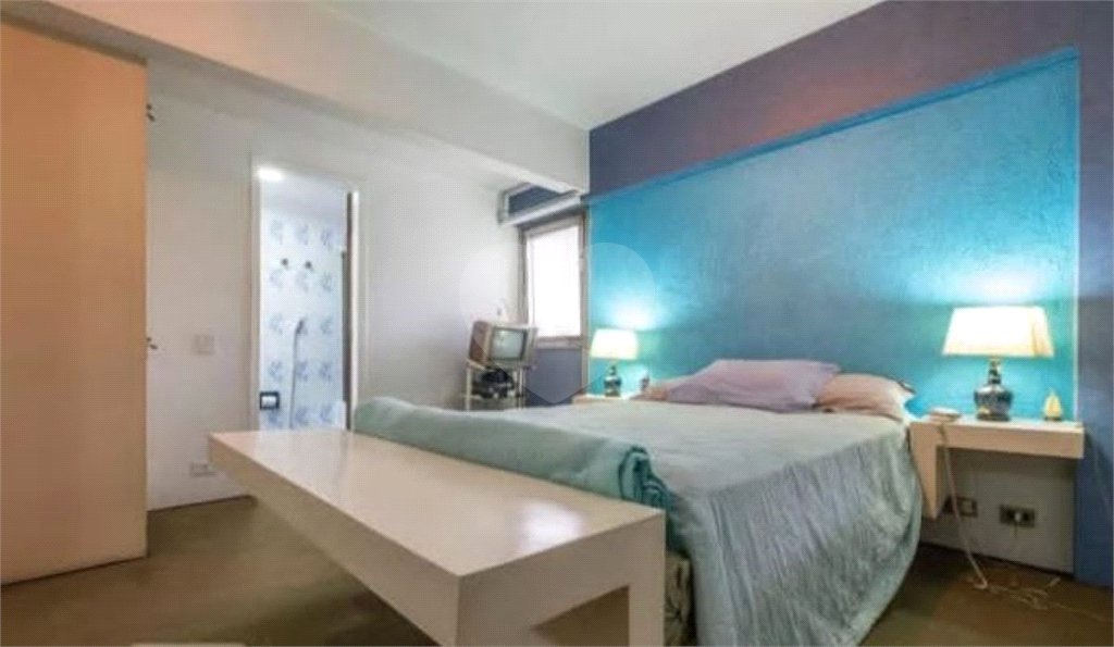 Apartamentro 3 dormitorios localizado no coração do Ibirapuera, ao lado do Ginásio do Ibirapuera,