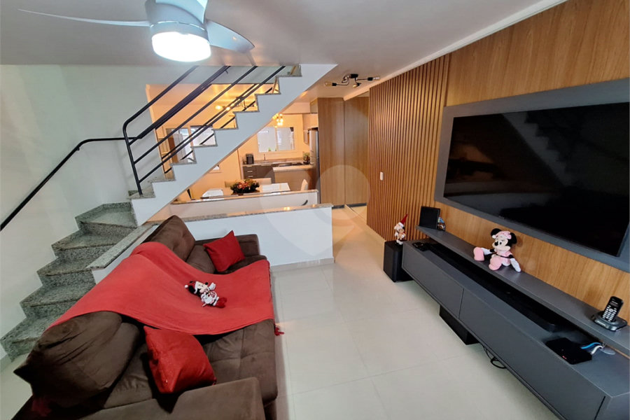 Casa à venda com 3 quartos, sendo 1 suíte, no condomínio Res San Raphael, São Paulo - SP