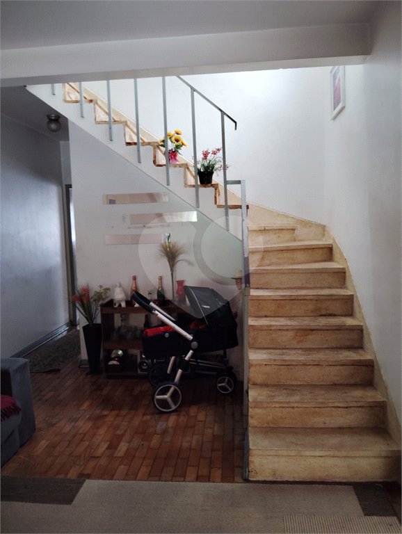 Sobrado à venda com 3 quartos, sendo 1 suíte, em Parque Fongaro, São Paulo, SP