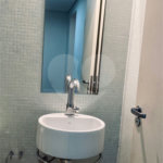 Casa à venda com 3 suítes no condomínio Vilas 2, São Paulo - SP