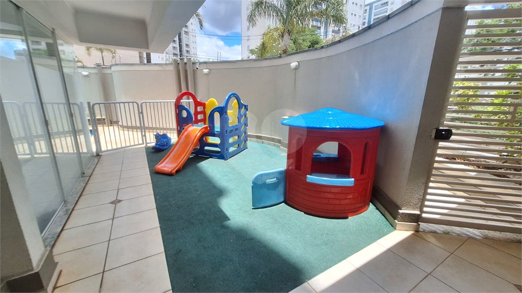 Apartamento à venda com 3 quartos, sendo 1 suíte,  em Parque Campolim, Sorocaba, SP
