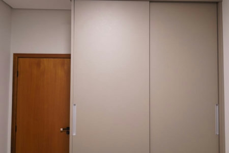 Casa à venda com 3 suítes no condomínio Portinari II, Álvares Machado - SP
