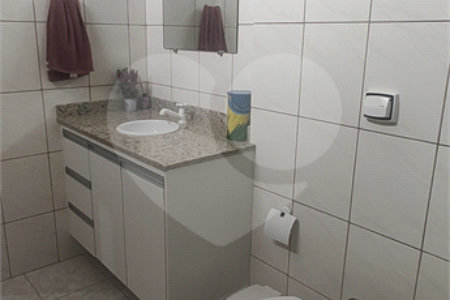 Chácara à venda com 3 quartos, sendo 1 suíte,  no Centro, Nazaré Paulista, SP