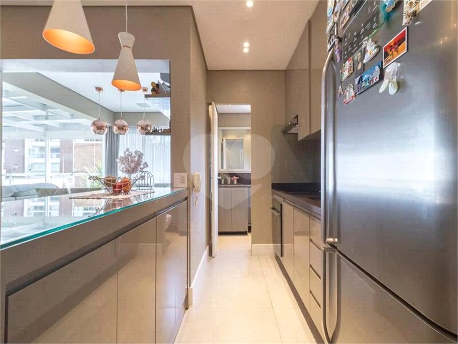 Apartamento à venda com 2 quartos, sendo 1 suíte, em Vila Olímpia, São Paulo, SP
