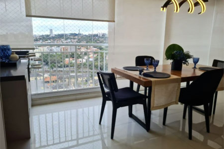 Apartamento à venda com 3 quartos, sendo 1 suíte, em Vila Anastácio, São Paulo, SP