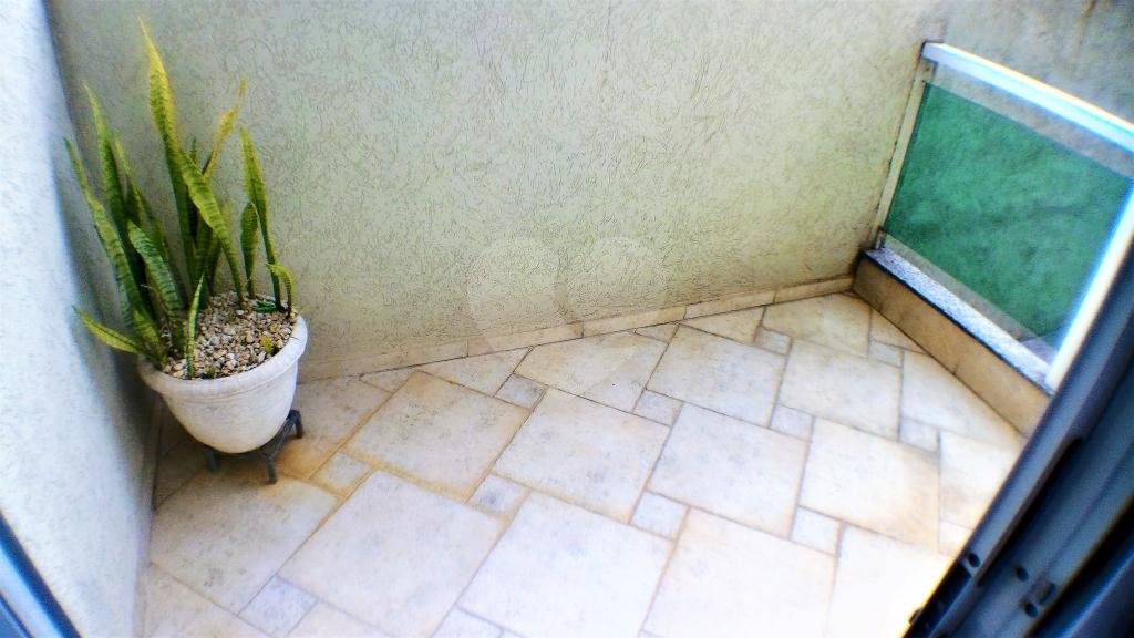 Casa à venda com 5 suítes no condomínio Travessa Tenente Ariston de Oliveira,4, São Paulo - SP
