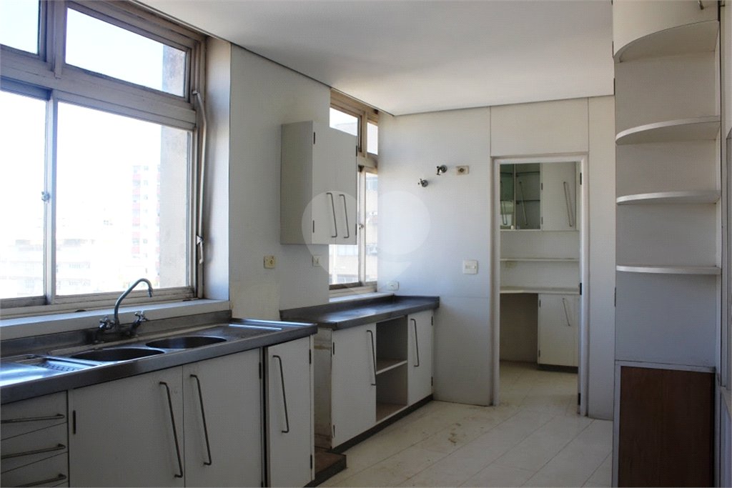 Triplex à venda com 5 quartos, sendo 3 suítes, em Santa Cecília, São Paulo, SP