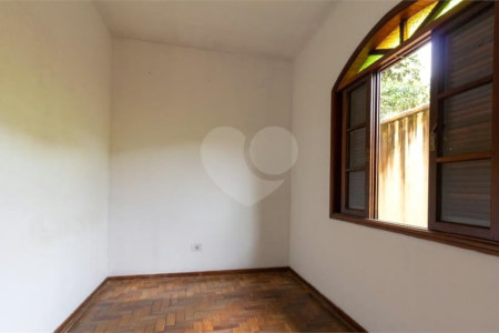 Sobrado à venda com 3 quartos, sendo 1 suíte, em Vila Vasconcelos, São Paulo, SP