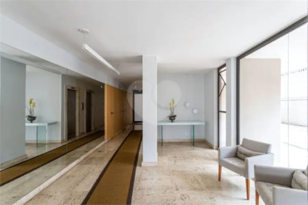 Apartamento à venda com 2 quartos em Indianópolis, São Paulo, SP