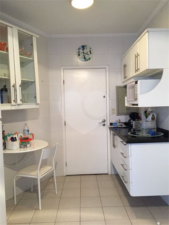Apartamento à venda com 3 quartos, sendo 1 suíte, em Vila Andrade, São Paulo, SP