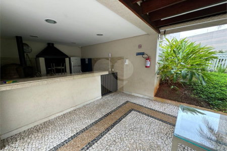 Apartamento à venda com 3 quartos, sendo 1 suíte, em Vila Gilda, Santo André, SP