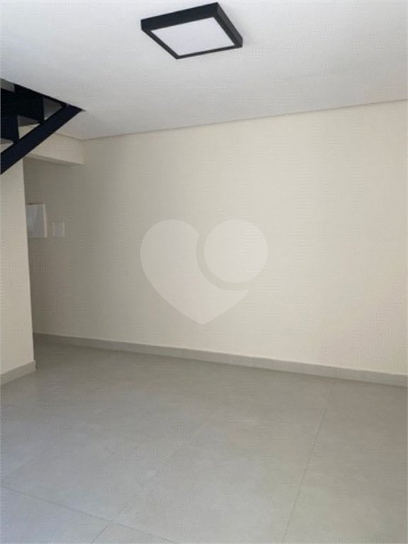 Sobrado à venda com 2 quartos em Santana, São Paulo, SP