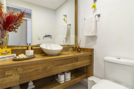Apartamento à venda com 3 quartos em Campo Belo, São Paulo, SP