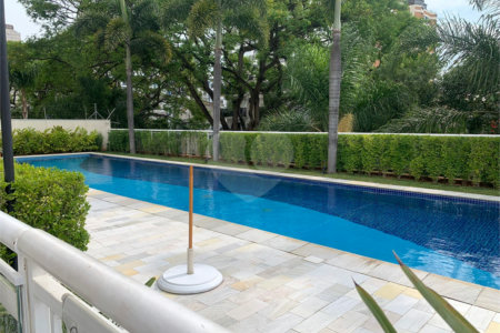 Apartamento à venda com 3 suítes em Lapa, São Paulo, SP