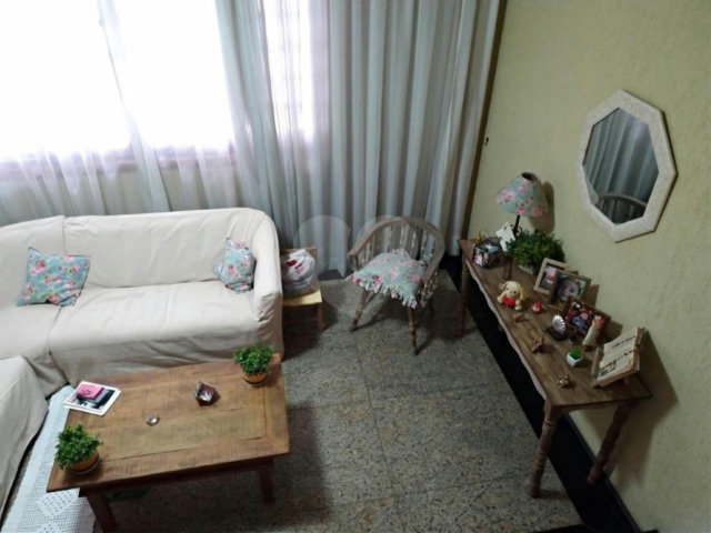 Sobrado à venda com 2 quartos, sendo 1 suíte,  em Santa Teresinha, São Paulo, SP