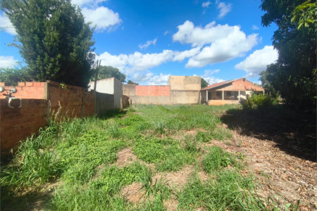 Sítio à venda com 2 quartos em Retiro Santana, Itapetininga, SP