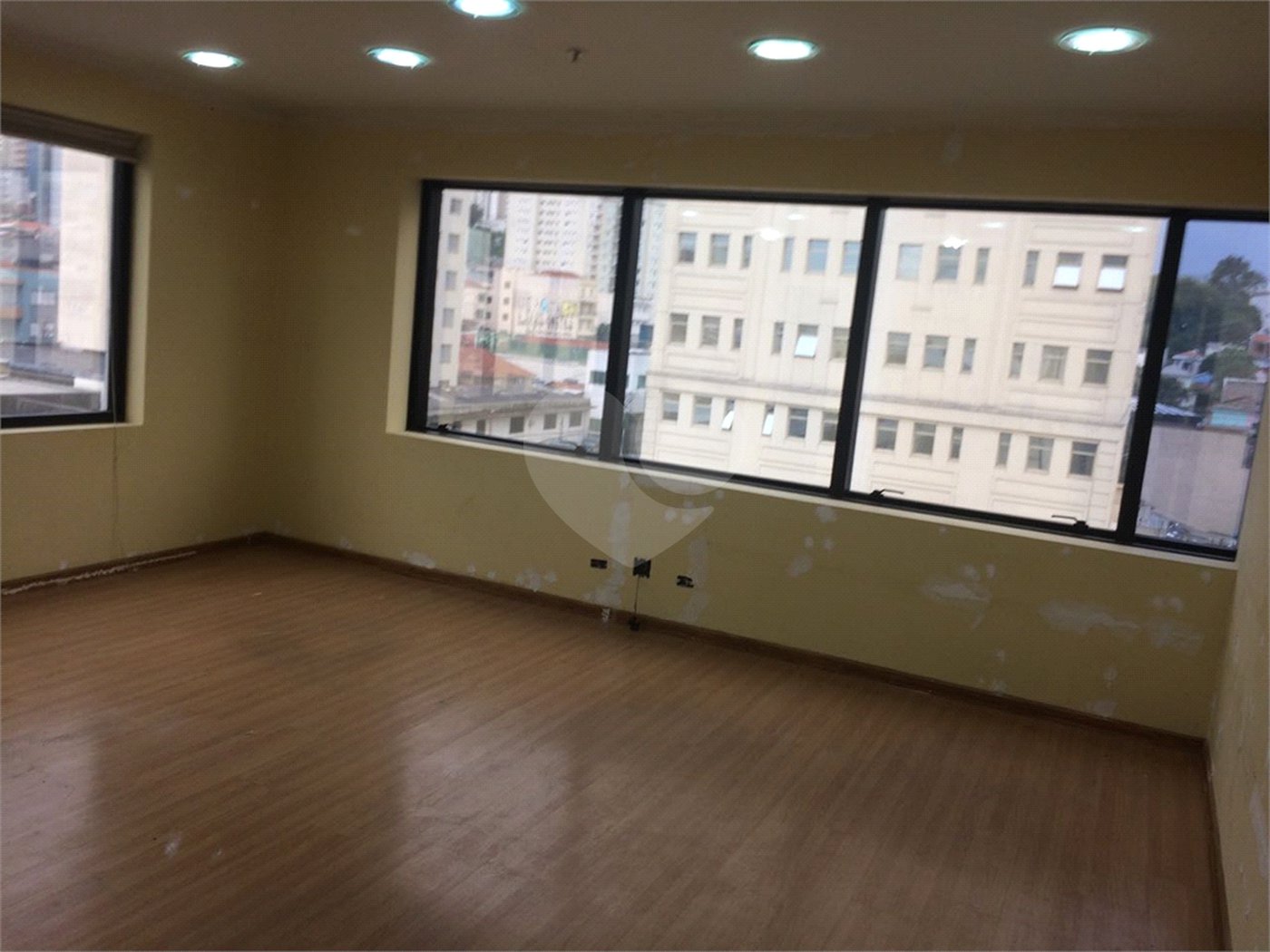 Sala à venda em Santana, São Paulo, SP