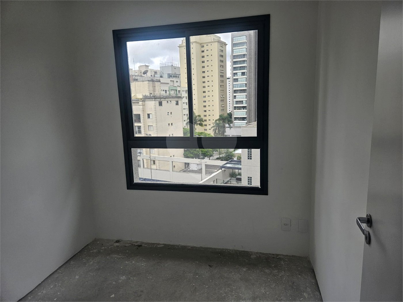 Apartamento à venda com 2 quartos, sendo 1 suíte,  em Cidade Monções, São Paulo, SP