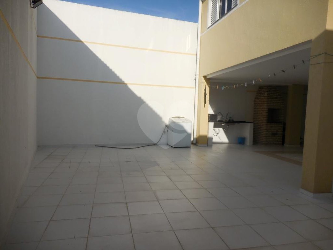 Casa Térrea à venda com 3 suítes em Horto, São Paulo, SP