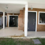 Casa à venda com 4 quartos, sendo 3 suítes, no condomínio Lícia de Alvarenga, Rio de Janeiro - RJ