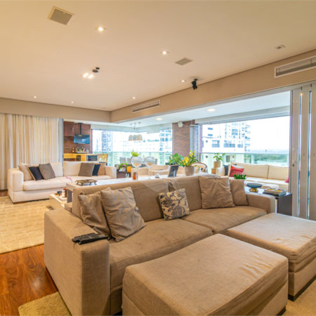 Apartamento à venda com 4 suítes em Campo Belo, São Paulo, SP