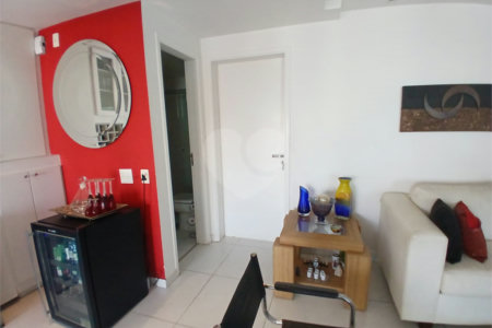 Cobertura à venda com 4 quartos, sendo 2 suítes,  em Alto da Lapa, São Paulo, SP