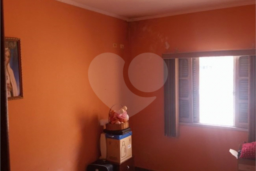 Sobrado à venda com 3 quartos em Vila Santa Maria, São Paulo, SP