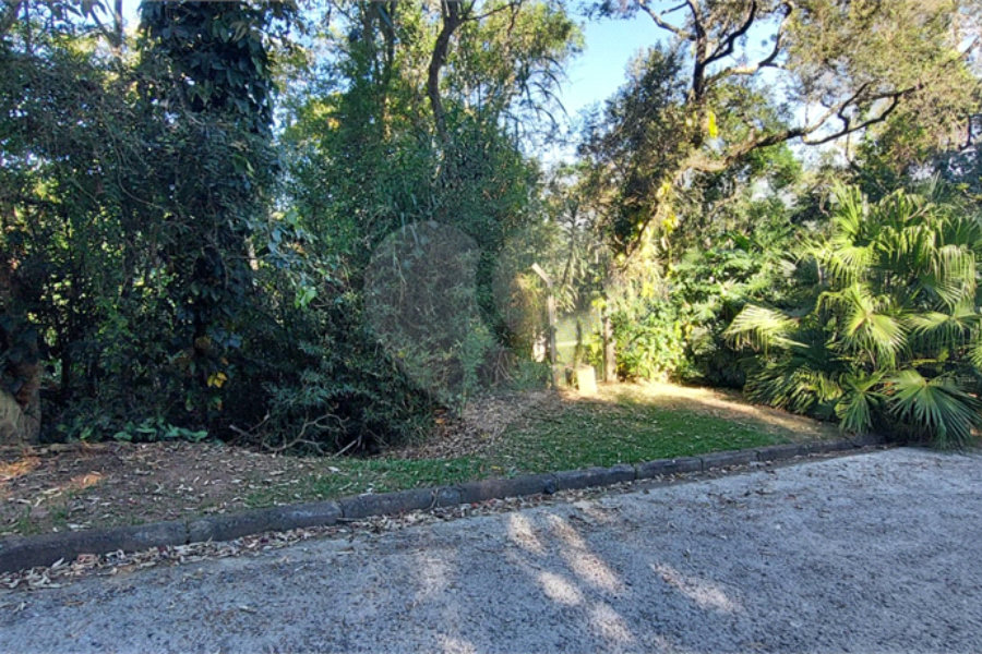 Terreno à venda no condomínio Alpes da Cantareira, Mairiporã - SP