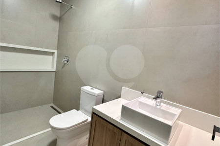 Casa à venda com 3 suítes no condomínio Residencial Florais Itália, Cuiabá - MT